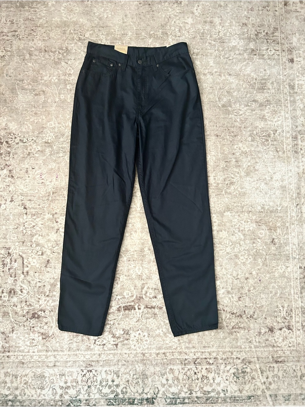 Levi's Black women’s High Waisted Mom Jeans 30x30
